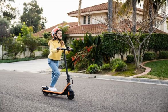 Segway Електросамокат Ninebot дитячий C2, помаранчевий (AA.10.04.01.0013)