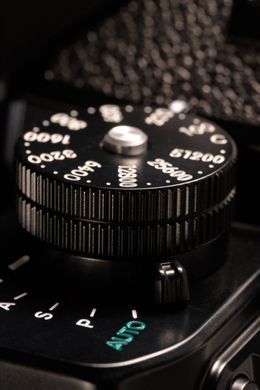 Цифр. фотокамера Nikon Zf body (VOA120AE) [107609]