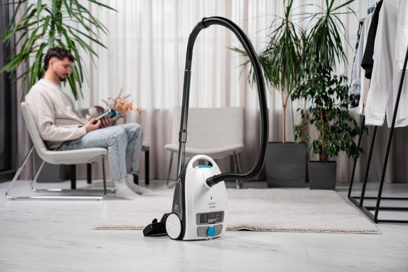 Пилосос ARDESTO мішковий, 800Вт, мішок- 3.5л, HEPA, білий (VC-I-B800W) [110816]