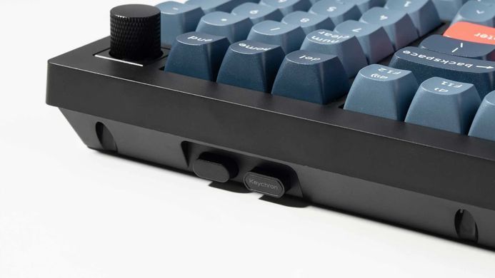 Клавіатура механічна Keychron V5 Max 100Key, Gateron Jupiter Red, Knob, WL/BT/USB-A, Hot-Swap, QMK, EN/UKR, RGB, чорний (V5M-D1-UA) [103634]