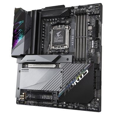 Материнська плата GIGABYTE X670E AORUS MASTER sAM5 X670 4xDDR5 M.2 HDMI DP Wi-Fi BT mATX (X670E_AORUS_MASTER) [109115]