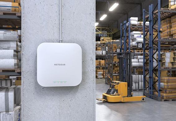 Точка доступу NETGEAR WAX610 AX1800, 1x2.5GE LAN, PoE, MESH (WAX610-100EUS) [14616]