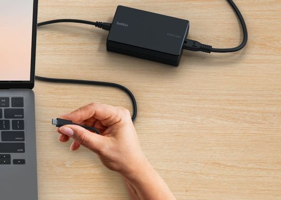 Зарядний пристрій мережевий Belkin 100Вт USB-С GAN PD PPS, кабель USB-C 2м, чорний OEM (INC016VFBK) [108399]