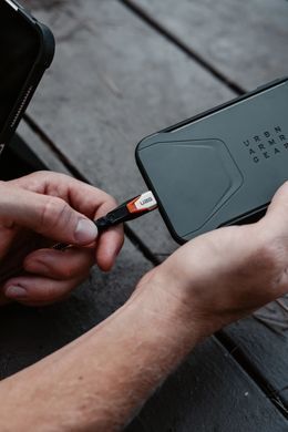 Кабель USB-C > USB-C 3.2 заряджання/синхронізації UAG 0.75м, 240Вт, Type-C, Rugged Double Braided Nylon, Black/Orange (9B4415114097) [108603]