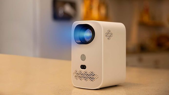 Проєктор HP CC360 FHD, 220 lm, LED, 1.2, WiFi, Smart (A31PLAA) [105390]