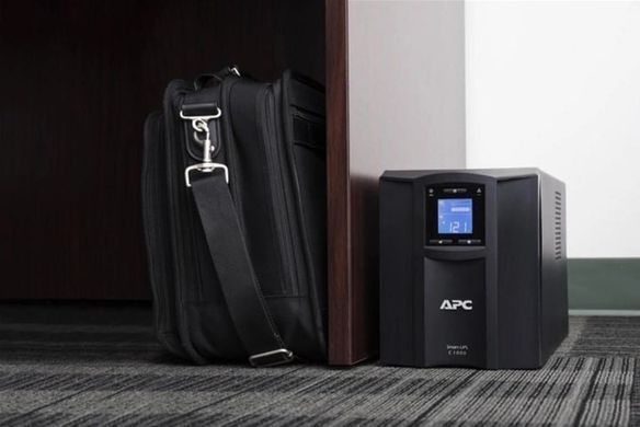 Джерело безперебійного живлення APC Smart-UPS C 1000VA/600W, LCD, USB, SmartConnect, 8xC13 (SMC1000IC) [103028]