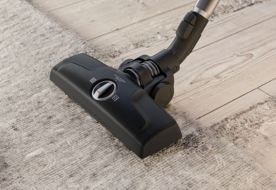 Пилосос Electrolux мішковий, 750Вт, 3.5л, HEPA12, s-bag, 4 насадки, синій (EB61C4DB) [15653]