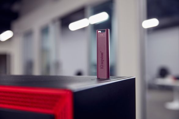 Флеш-накопичувач USB3.2 1TB Kingston DataTraveler Max Red (DTMAXA/1TB) [607280]