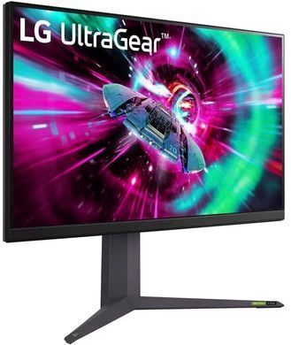 Монітор LG 31.5" 2xHDMI, DP, USB, Audio, IPS, 3840x2160, 144Hz, 1ms, DCI-P3 95%, G-SYNC, FreeSync, Pivot, HDR400 (32GR93U-B) [101437]