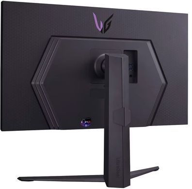 Монітор LG 31.5" 2xHDMI, DP, USB, Audio, IPS, 3840x2160, 144Hz, 1ms, DCI-P3 95%, G-SYNC, FreeSync, Pivot, HDR400 (32GR93U-B) [101437]