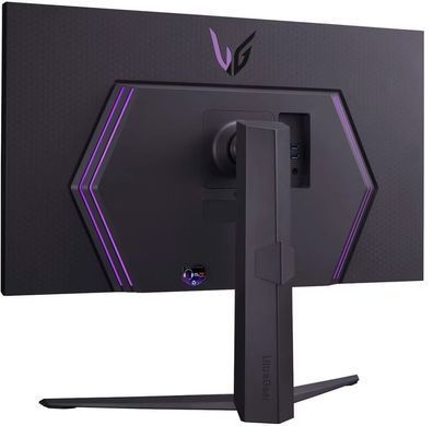 Монітор LG 31.5" 2xHDMI, DP, USB, Audio, IPS, 3840x2160, 144Hz, 1ms, DCI-P3 95%, G-SYNC, FreeSync, Pivot, HDR400 (32GR93U-B) [101437]