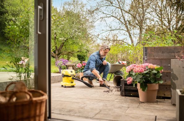 Пилосос професійний акумуляторний Karcher WD 2-18 18В контейнер 12л без АКБ та ЗП (1.628-500.0) [105654]