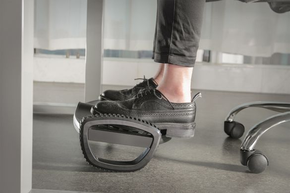 Підставка для ніг DIGITUS Active Ergonomic Footrest, чорна (DA-90412) [108778]