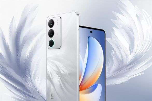 Смартфон Realme C71 6/128GB (RMX5303) White Swan (RMX5303 6/128GB White Swan) [610276]