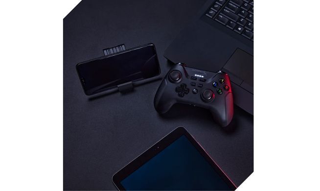 Геймпад HyperX Clutch, cross-platform, WL/BT/USB-A, чорний (516L8AA) [106064]