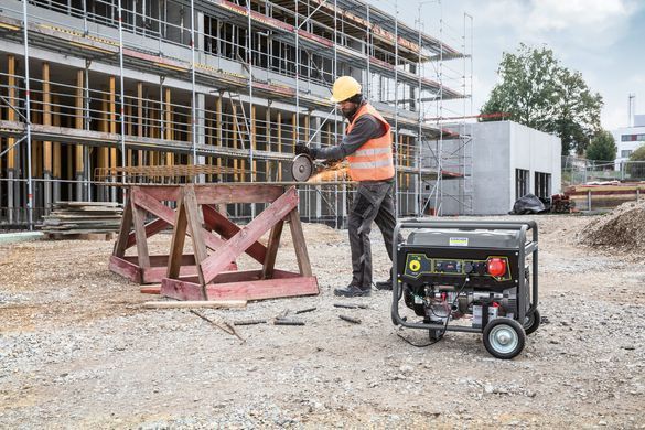 Генератор бензиновий Karcher PGG 8/3, 380В (3 фази), електростартер, 7/7.5кВт, AVR, 89.7кг (1.042-209.0) [105911]