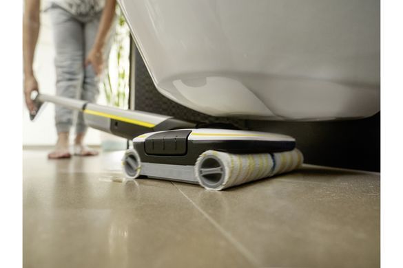 Підлогомийна машина Karcher FC 7 Cordless, вода -0.4л, автон. робота до 45хв, вага-4.3кг, срібний (1.055-701.0) [102401]
