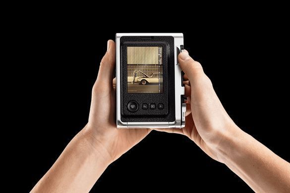Фотокамера миттєвого друку Fujifilm INSTAX MINI EVO (16745157) [17624]