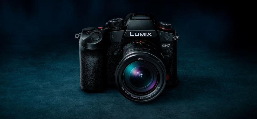 Цифр. фотокамера Panasonic DC-GH7 Kit 12-60 mm f2.8-4 (DC-GH7LE) [113094]