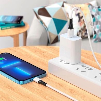 Кабель HOCO X82 USB to iP 2.4A, 1m, silicone, silicone connectors, White (6931474768544) [805370]