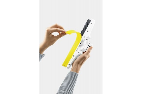 Пилосос Karcher віконний WV 6 Plus, вода -0.15л, автон. робота до 100хв, вага-0.76кг, білий (1.633-741.0) [102405]