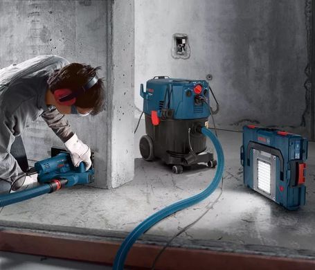 Пилосос професійний Bosch GAS 35 M AFC, 1380Вт, 254мБар, контейнер 35л, 12.4кг (0.601.9C3.100) [15557]