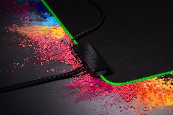 Ігрова поверхня Razer Goliathus Extended Chroma, RGB, XXL (920х294х3мм), чорний (RZ02-02500300-R3M1) [104203]