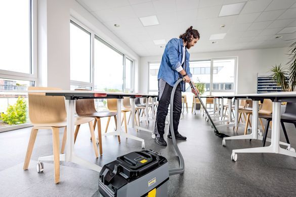 Пилосос професійний акумуляторний Karcher T 10/1 Bp MODULAR RANGE! 36В 223мБар контейнер 10л 6.8кг без АКБ та ЗП (1.527-352.0) [114168]