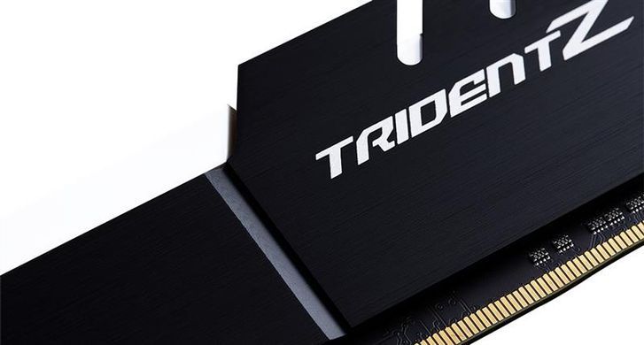 Модуль пам`ятi DDR4 2x16GB/3600 G.Skill Trident Z (F4-3600C17D-32GTZKW) [611249]