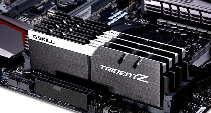 Модуль пам`ятi DDR4 2x16GB/3600 G.Skill Trident Z (F4-3600C17D-32GTZKW) [611249]