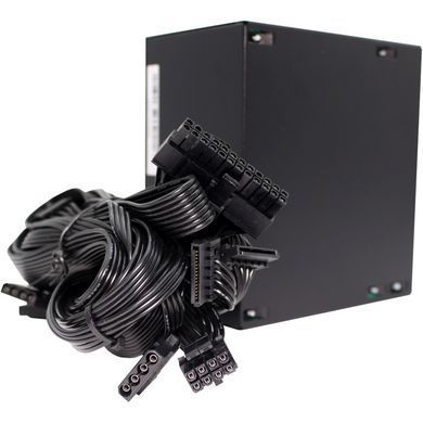 Блок живлення Xilence Performance C+ 750W (XP750R6.2) [618921]