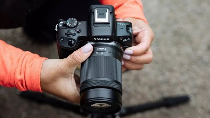 Об'єктив Canon RF-S 55-210mm f/5.0-7.1 IS STM (5824C005) [107881]