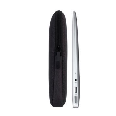 Чехол для ноутбука Rivacase 7704 14" Black (7704 (Black)) [605697]