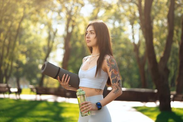 Смарт-годинник 2E Alpha SQ Music Edition 46мм, 1.78", 368x448, AMOLED, BT 5.2, Чорно-зелений (2E-CWW40BKGN) [108699]