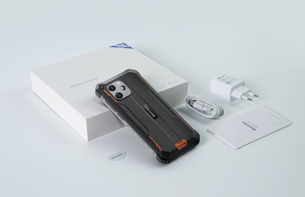 Смартфон Blackview BV8900 6.5" 8/256ГБ, 2SIM, 10000мА&bull;год, чорний UA (з тепловізором) (6931548313502) [101251]