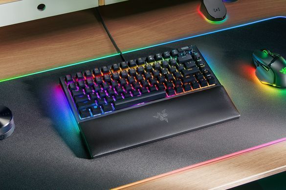 Клавіатура Razer BlackWidow V4 75% RGB 83key Mechanical Tactile Switch GEN-3, USB-A, EN, чорний (RZ03-05000100-R3M1) [103604]
