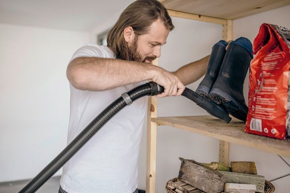 Пилосос професійний Karcher WD 5 S V-25/5/22 1100Вт контейнер 25л 8.57кг (1.628-350.0) [105622]