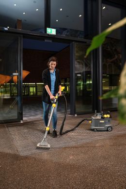 Пилосос професійний миючий Karcher Puzzi 8/1 Adv 1200Вт 270мБар контейнер 8/7л 8.6кг (1.100-241.0) [110811]
