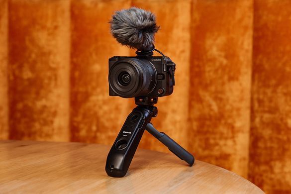 Цифрова камера Canon EOS R50 V RF-S 14-30 IS STM PZ Content Creator Kit (6895C030AA) [202615]