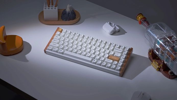 Клавіатура механічна Keychron K2HE 81Key, Gateron Double-Rail Magnetic Nebula, WL/BT/USB-A, QMK, Hot-swap, RGB, дерево,білий (K2H-Q1-UA) [108102]