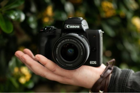Цифр. фотокамера Canon EOS M50 Mk2 + 15-45 IS STM Kit Black (4728C043) [17582]