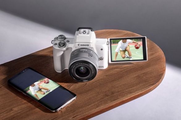 Цифр. фотокамера Canon EOS M50 Mk2 + 15-45 IS STM Kit Black (4728C043) [17582]