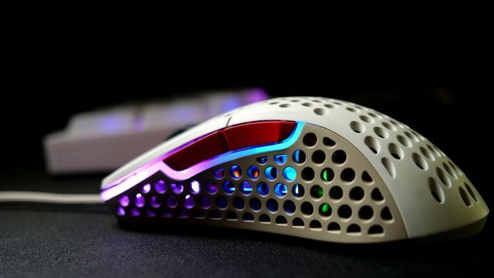 Миша Xtrfy M4, USB-A, RGB, Retro (XG-M4-RGB-RETRO) [103944]
