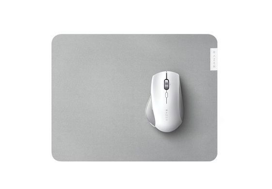 Ігрова поверхня Razer Pro Glide, M (360х275х3мм), сірий (RZ02-03331500-R3M1) [104214]