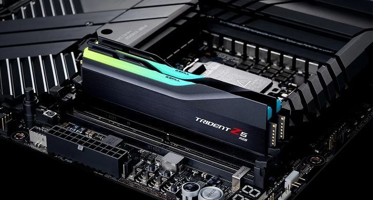 Модуль пам`ятi DDR5 2x16GB/6400 G.Skill Trident Z5 RGB Black (F5-6400J3239G16GX2-TZ5RK) [606201]
