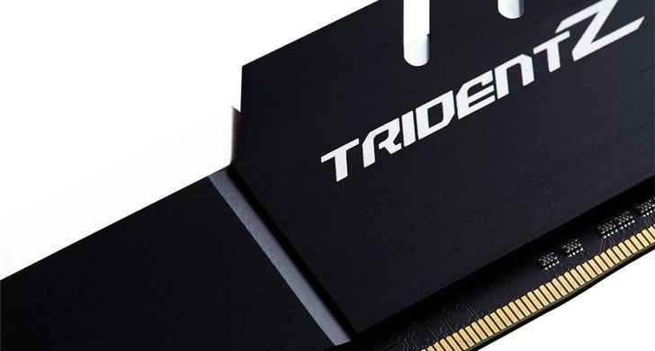 Набір з двох модулів пам'яті 32GB PC25600 DDR4 K2 G.SKILL (F4-3200C16D-32GTZKW) [502320]