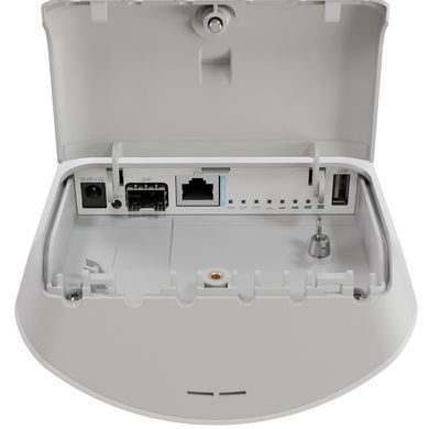 Точка доступу MikroTik mANTBox ax 15s (L22UGS-5HAXD2HAXD-15S) [104645]