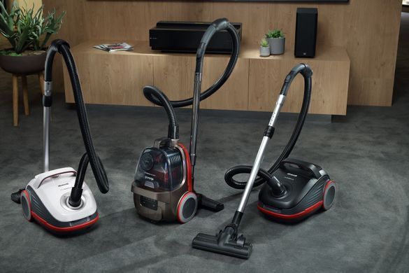 Пилосос Gorenje мішковий, 700Вт, 3л, HEPA, щітка Xpand Zone, телескоп, червоний (VCEA21GPLW) [105575]
