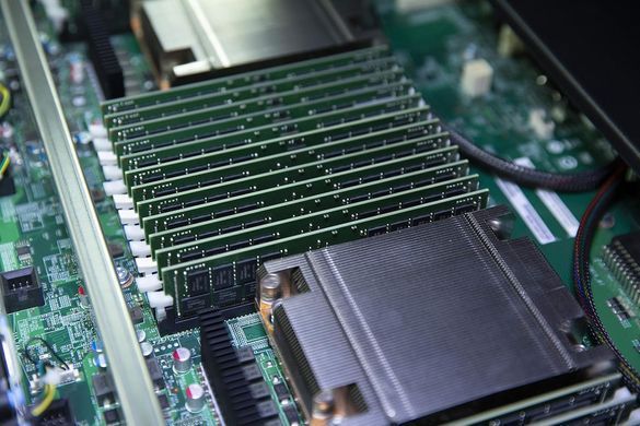 Пам'ять сервера Kingston DDR4 8GB 3200 ECC DIMM (KTH-PL432E/8G) [114216]