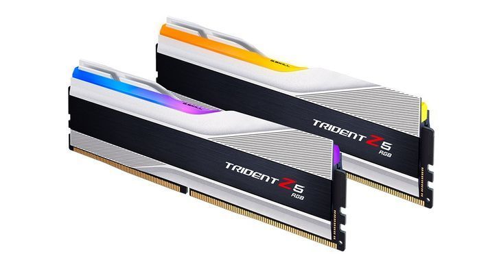 Модуль пам`ятi DDR5 2x16GB/6800 G.Skill Trident Z5 RGB Silver (F5-6800J3445G16GX2-TZ5RS) [613462]
